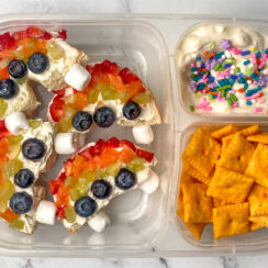 rainbow mini bagel fruit bites lunchbox