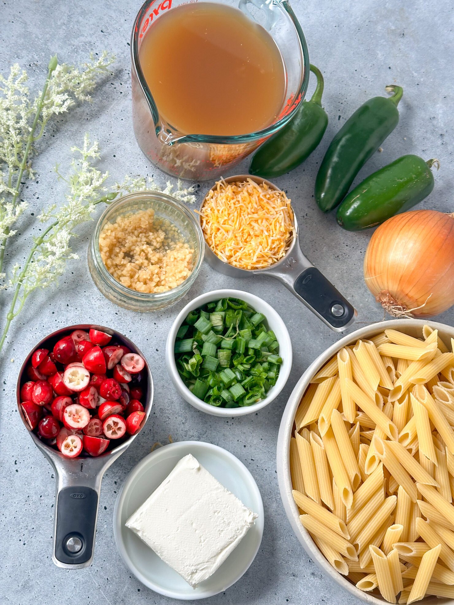 Creamy Cranberry and Jalapeño Pasta (Easy OneSkillet Meal!) The